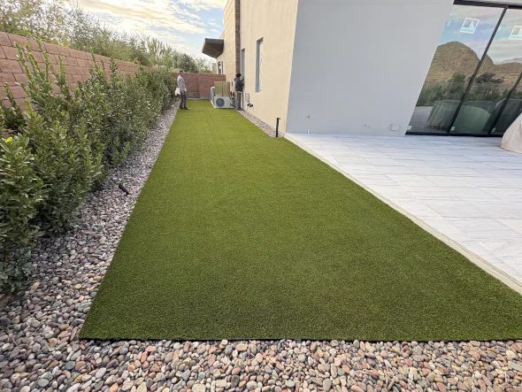 Artificial turf pet area